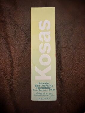 Revealer Skin-Improving Foundation SPF 25 Light Medium Neutral Warm 190 (NIB)